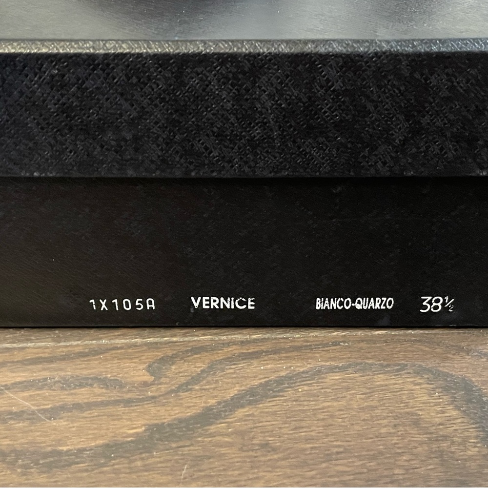 PRADA VERNICE BIANCO-QUARZO PATENT LEATHER OMBRE SANDALS SIZE 38.5 - Picture 16 of 16